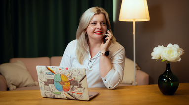 «Фундаментально, глобально, непоколебимо»: интервью с руководителем отдела маркетинга АНО «НИИДПО»